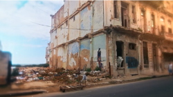 Habaneros viven en inmuebles con problemas estructurales esperando solución de autoridades. Habaneros viven en inmuebles con problemas estructurales esperando solución de autoridades.