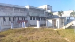 Sissi Abascal interrogada por directora de la cárcel  Sissi Abascal interrogada por directora de la cárcel