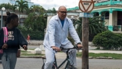 Info Martí | Régimen intenta frenar deserción de profesionales de la salud Info Martí | Régimen intenta frenar deserción de profesionales de la salud