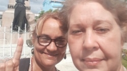 Alina Bárbara condena despido de su colega Jenny Pantoja Alina Bárbara condena despido de su colega Jenny Pantoja