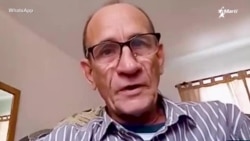 Info Martí | El doctor Fernando Vázquez se mantiene bajo vigilancia policial, según denuncias Info Martí | El doctor Fernando Vázquez se mantiene bajo vigilancia policial, según denuncias