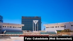 En el resto del país se celebrará con concentraciones en plazas, poblados y centros de trabajo sin la necesidad de empleo masivo de transporte.