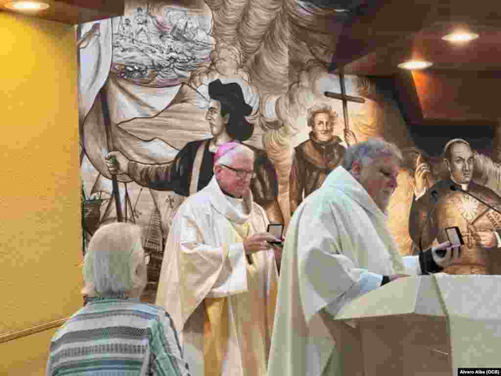 El sacerdote José Joaquín Espino, rector del Santuario, expresó la alegría de celebrar los 50 años de esta Ermita: “Para mí es un gran honor ser testigo de la experiencia de fe de los peregrinos que pasan por este lugar”.