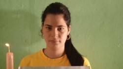 Madre de Sissi Abascal denuncia arresto al intentar asistir a misa  Madre de Sissi Abascal denuncia arresto al intentar asistir a misa