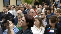 Encuesta revela que la mayoría del exilio cubano respalda política de Obama hacia Cuba Encuesta revela que la mayoría del exilio cubano respalda política de Obama hacia Cuba