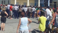 Vladimir Turró describe protestas en Arroyo Naranjo Vladimir Turró describe protestas en Arroyo Naranjo