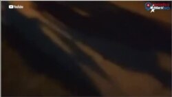 Info Martí | Embiste guardacostas castrista embarcación con cubanos a bordo  Info Martí | Embiste guardacostas castrista embarcación con cubanos a bordo