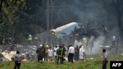Escena del accidente de la nave de Cubana de Aviación que se estrelló en La Habana el 18 de mayo de 2018.