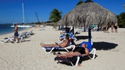Cubanos preocupados por flujo de turistas pese a coronavirus Cubanos preocupados por flujo de turistas pese a coronavirus
