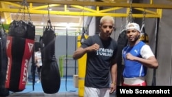 Herich Ruiz (der.) y Kevin Hayler Brown. (Captura de pantalla/El Nuevo Herald)