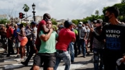 Opositoras cubanas presas del 11J conmemorarán el aniversario del estallido  Opositoras cubanas presas del 11J conmemorarán el aniversario del estallido