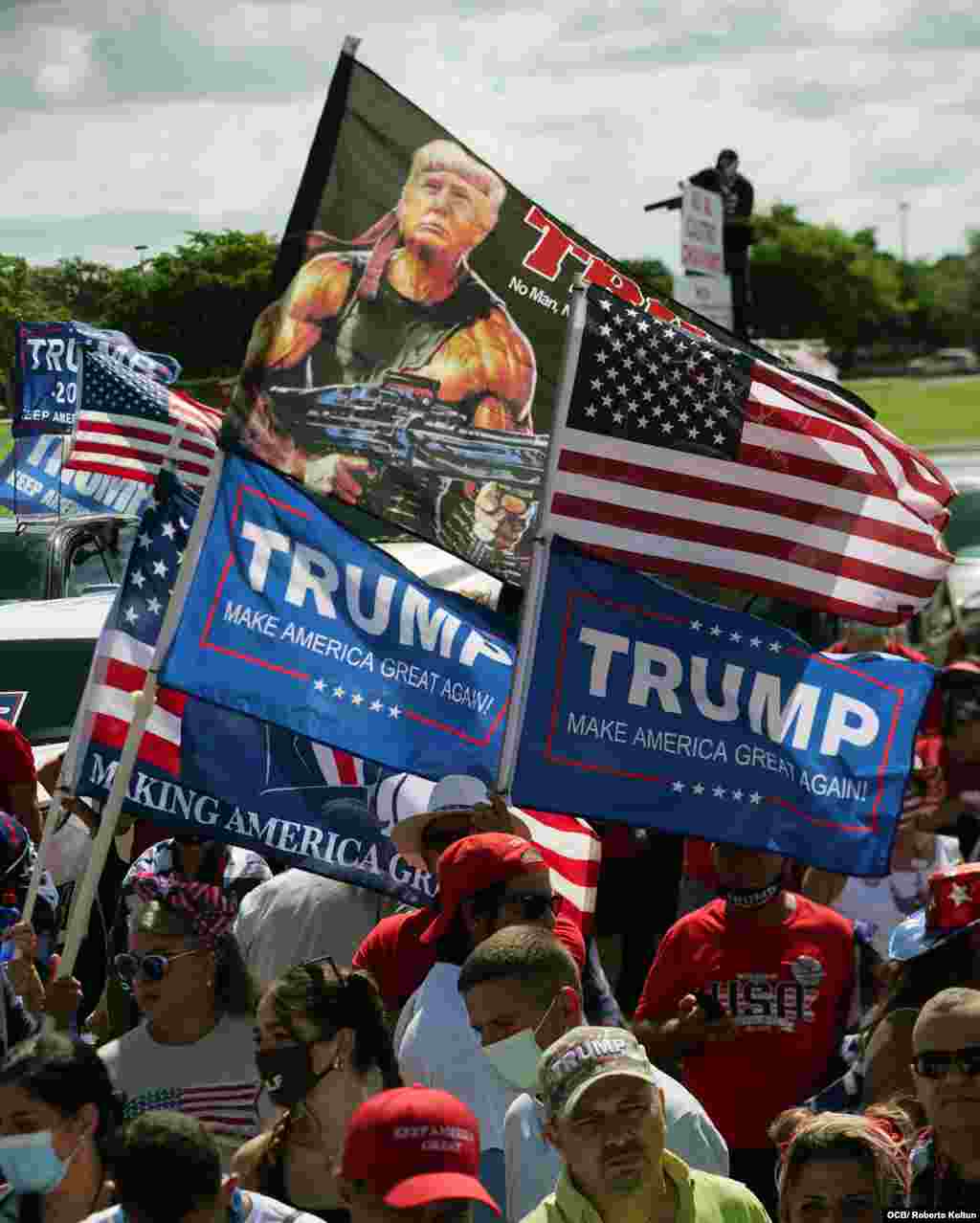 Caravana de apoyo a la reelección del Presidente Donald Trump en Miami.