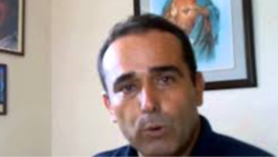 Opositor Eduardo Cardet habla (vía telefónica) ante XXII Congreso de la ODCA Opositor Eduardo Cardet habla (vía telefónica) ante XXII Congreso de la ODCA