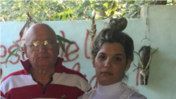 Las autoridades suspenden visita y llamadas telefónicas entre la presa política Sayli Navarro y su padre, el opositor Félix Navarro. Las autoridades suspenden visita y llamadas telefónicas entre la presa política Sayli Navarro y su padre, el opositor Félix Navarro.