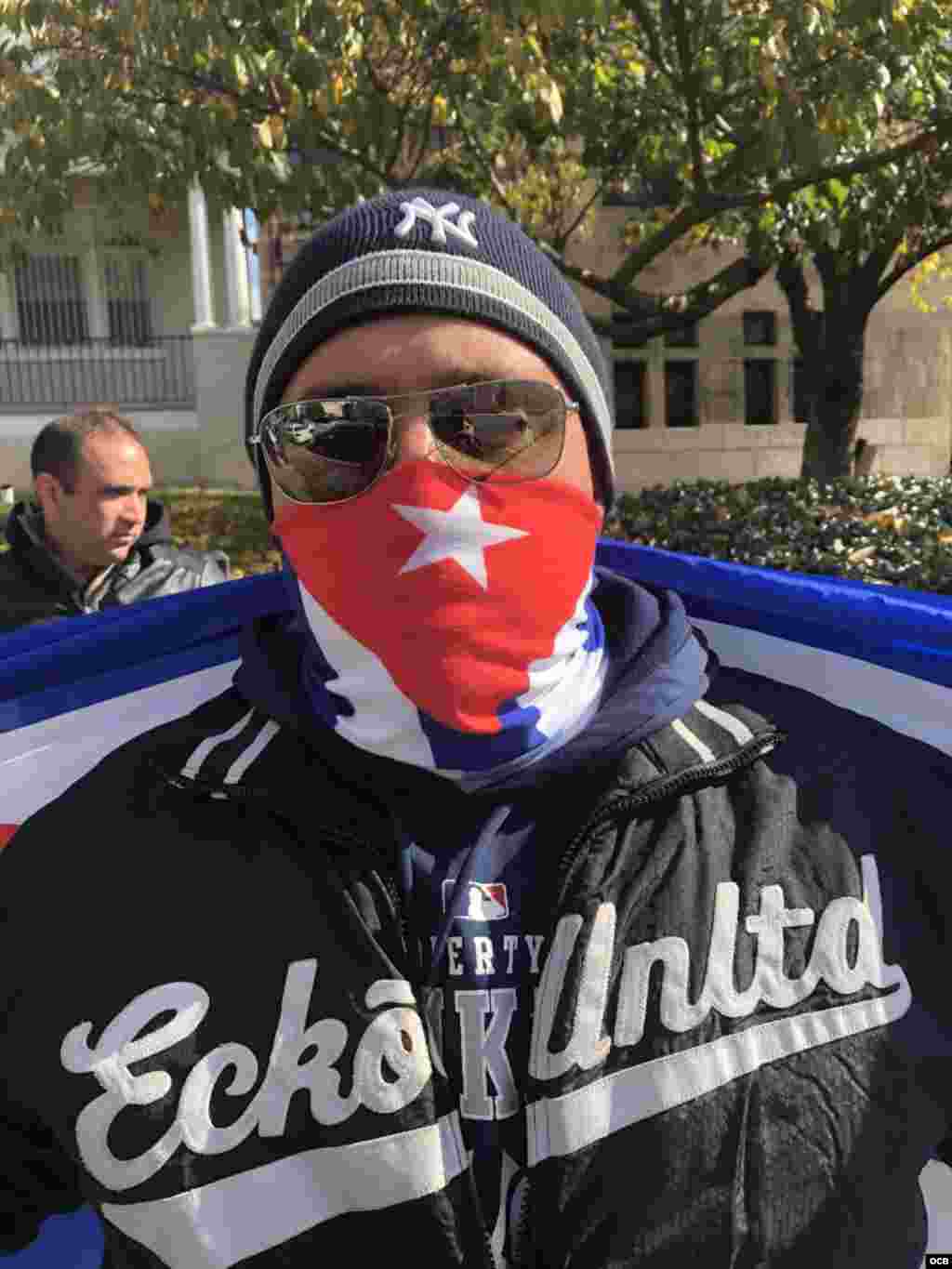 Exiliados cubanos se manifiestan en Washington para exigir la liberación de José Daniel Ferrer. (Foto: Michelle Sagué)