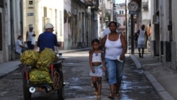 Cubanos opinan sobre primer año en el poder de Miguel Díaz-Canel Cubanos opinan sobre primer año en el poder de Miguel Díaz-Canel