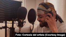 Joven rapero cubano Raperchang.