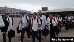 Posible llegada de unos 200 médicos cubanos a Uganda genera reacciones en el país africano.