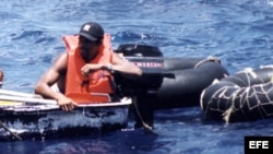 Foto de archivo de un grupo de inmigrantes cubanos.