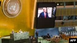 Trump hace su discurso en un video transmitido ante el pleno de la Asamblea General de la ONU. (Rick BAJORNAS / UNITED NATIONS / AFP)