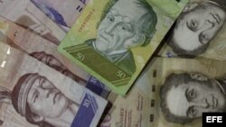 En la imagen billetes de bolívares venezolanos