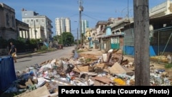 Los vertedores de basura en El Vedado, La Habana, están provocando inundaciones