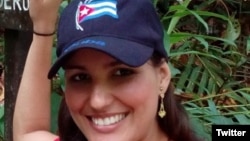 Heidy Villuendas, en su foto perfil de Twitter.