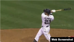 El cubano Yonder Alonso.