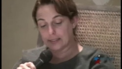 Continúa en La Habana la performance de la artista cubana Tania Bruguera Continúa en La Habana la performance de la artista cubana Tania Bruguera