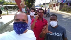 Denuncia arbitrariedad contra opositor que fotografió aglomeración de personas Denuncia arbitrariedad contra opositor que fotografió aglomeración de personas