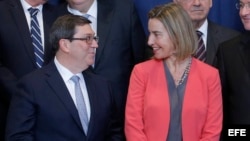 Bruno Rodríguez y Federica Mogherini, durante una reunión sobre el acuerdo de diálogo y cooperación UE-Cuba.