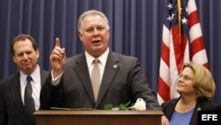 El representante demócrata por el estado de Nueva Jersey Albio Sires