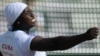 Yarelis Barrios, de Cuba, durante el Athetissima, una reunión de atletas del la liga internacional del Diamante en el estadio olímpico de Lausana, Suiza, 30 de junio de 2011.