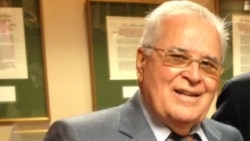 Elizardo Sánchez en evento de FIU  Elizardo Sánchez en evento de FIU