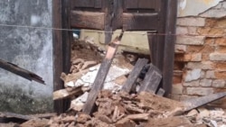 Colapsa una vivienda en 10 de Octubre durante el paso de Laura Colapsa una vivienda en 10 de Octubre durante el paso de Laura