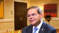 Bob Menéndez: "ZunZuneo no es una idea absurda". Bob Menéndez: "ZunZuneo no es una idea absurda".