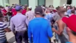 Artistas continúan pronunciándose en apoyo de las manifestaciones del pueblo cubano Artistas continúan pronunciándose en apoyo de las manifestaciones del pueblo cubano