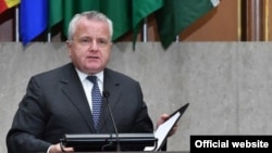 El subsecretario de Estado John Sullivan, durante una cumbre de libertad religiosa.