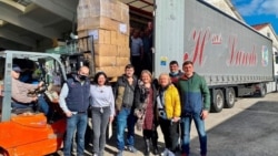 Ucranianos residentes en España ayudan a sus compatriotas Ucranianos residentes en España ayudan a sus compatriotas