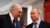 Vladimir Putin y Alexander Lukashenko. Foto: Sergei Chirikov/Mancomunada via REUTERS/Archivo.