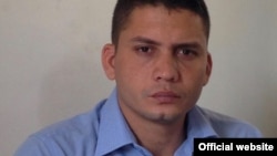 El fundador y actual presidente de Somos+, Eliécer Ávila.