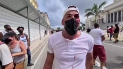 VIDEO Cubanos salen a las calles en levantamiento nacional contra el régimen VIDEO Cubanos salen a las calles en levantamiento nacional contra el régimen