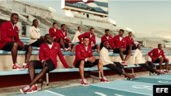 Anuncio promocional de Christian Louboutin. Tomado de christianlouboutin.com.