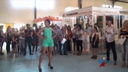 Cuba de moda pero no a la moda