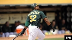 El jonronero cubano de los Atléticos de Oakland, Yoenis Céspedes.