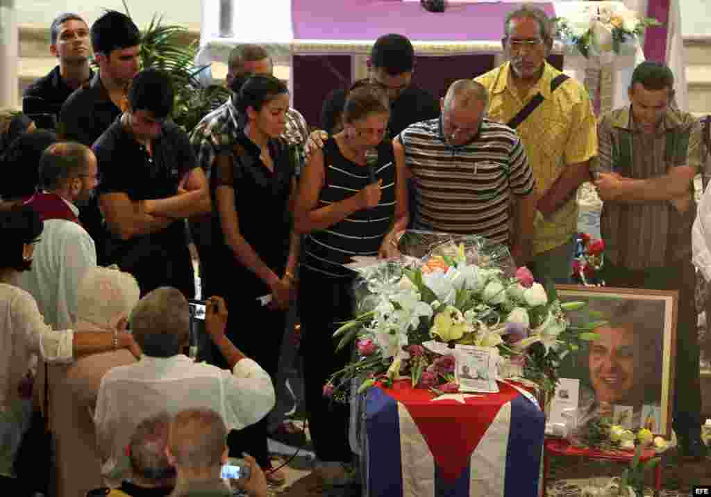Radio Martí trasmite el juego de los Marlins en vivo desde la casa del equipo en Miami, Florida, el 27 de julio.