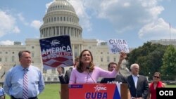 Congresistas en evento CPAC.