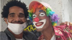 De la Cruz denuncia intención de acusarle de Instigación a Delinquir. De la Cruz denuncia intención de acusarle de Instigación a Delinquir.