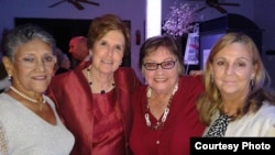 Presas políticas cubanas fueron recientemente reconocidas en Miami. De izq. a dr: Alde Escandón, Maripaz Martínez Nieto, Cary Roque y Marilú Jiménez.