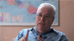 Entrevista a Elizardo Sánchez Entrevista a Elizardo Sánchez